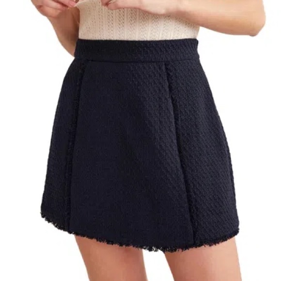 BODEN BODEN TWEED INTEREST MINI Skirt $160
NWT - Picture 1 of 5